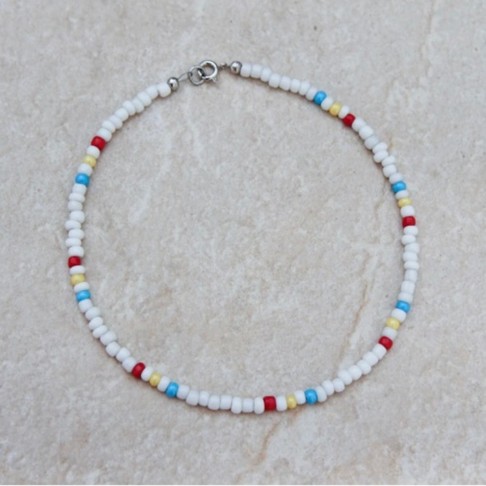 Multicolored seed bead choker
